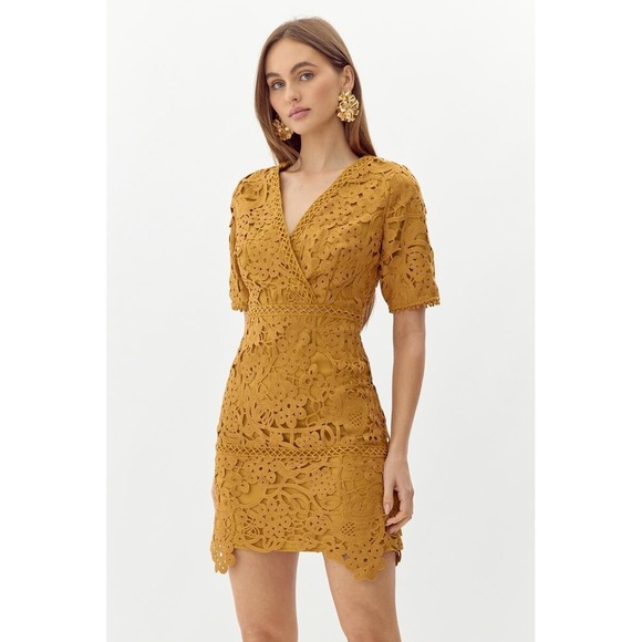 Adelyn Rae Women's Size Medium Mustard Tasha Crochet‎ Lace Dress - Picture 11 of 11